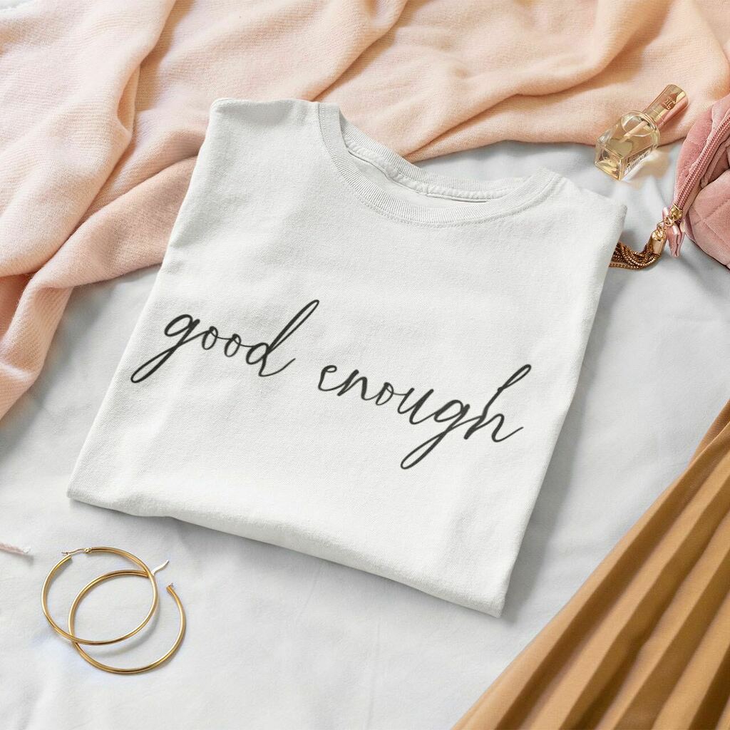 lifeinnumber3's tweet photo. Like it girly? Then pair our white Good Enough tee with blush pink for the ultimate princess vibe.
*
*
*
*
*
#smallbusinessuk #smallbusinessowners #smallbusinesslif#smallbusinessrocks #smallbusinessclub #ukbusiness #shopsmall #femalefounders #femalefound… https://t.co/OukSA3D8zZ https://t.co/KvDy2TyXx0