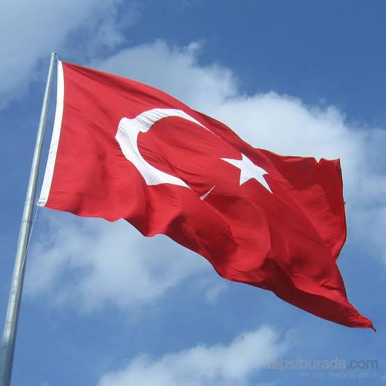 HaskoyMem's tweet photo. 11 Ocak Pazartesi (yarın) saat 10.00’da, TRT EBA kanallarında ve 81 ilimizde tüm okullarımızda bayrak töreni eşliğinde İstiklal Marşı’mızı söyleyeceğiz.
🇹🇷 🇹🇷 🇹🇷 
@tcmeb @ziyaselcuk @EnverkV @bozyel_necdet @MusMilliEgitim1 https://t.co/eXvwYy8IUi