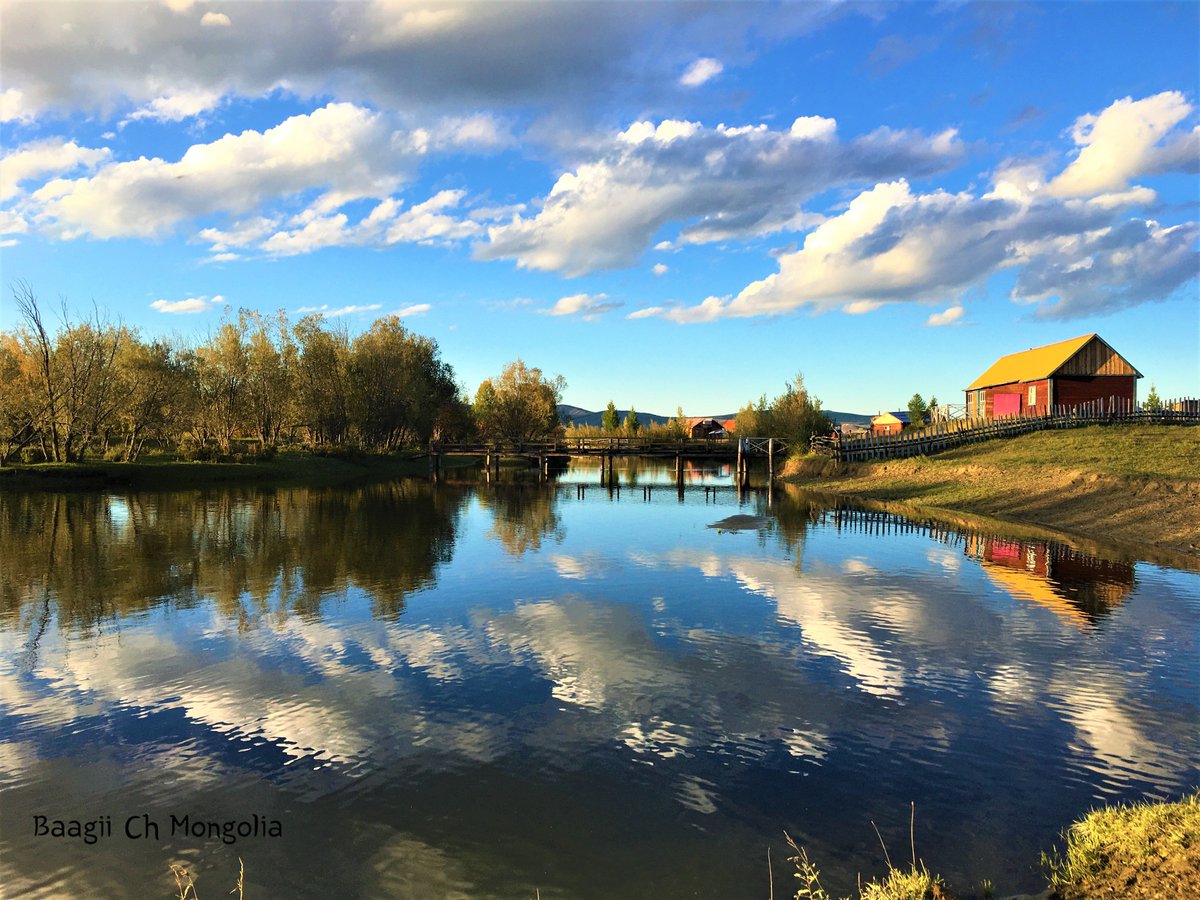 Хөгийн гол
Хөвсгөл аймгийн Ренчинлхүмбэ сум