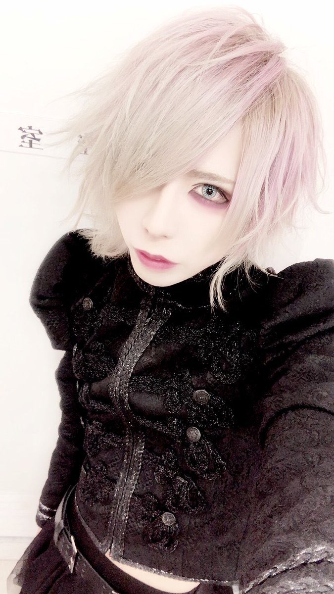 Gulugulu’s reactions to you asking them to buy you pads: a thread