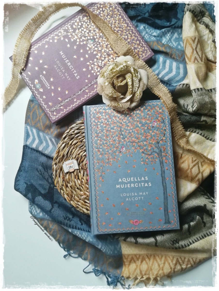 ¡Buenas tardes, soñadores!
Hoy os traemos la foto de otra entrega de la colección 'Novelas eternas', de la cual podéis encontrar de nuevo en quioscos "Orgullo y prejuicio". 😍
¿Habéis leído "Aquellas mujercitas", de Louisa May Alcott? Aún lo tengo pendiente. 😌
¡Feliz domingo! 😘