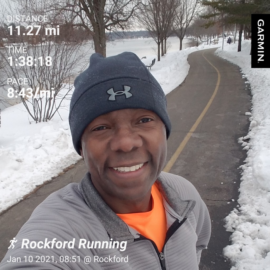 martian434's tweet photo. 11.2 cloudy miles!  Temperatures in the mid 20s for this one.  A couple icy spots to deal with, but otherwise the conditions on the trail and road were fine.  Going to relax and watch some football. Go Bears!🐻 #sundayrunday #MilesforBeth #runningtonotfrom #runchat https://t.co/OAdhhi3NII