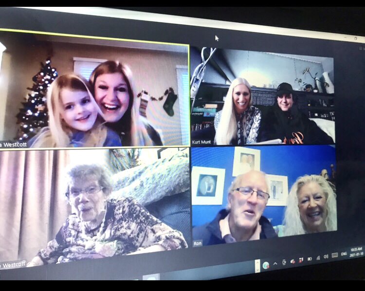 Raunora Westcott tweet media