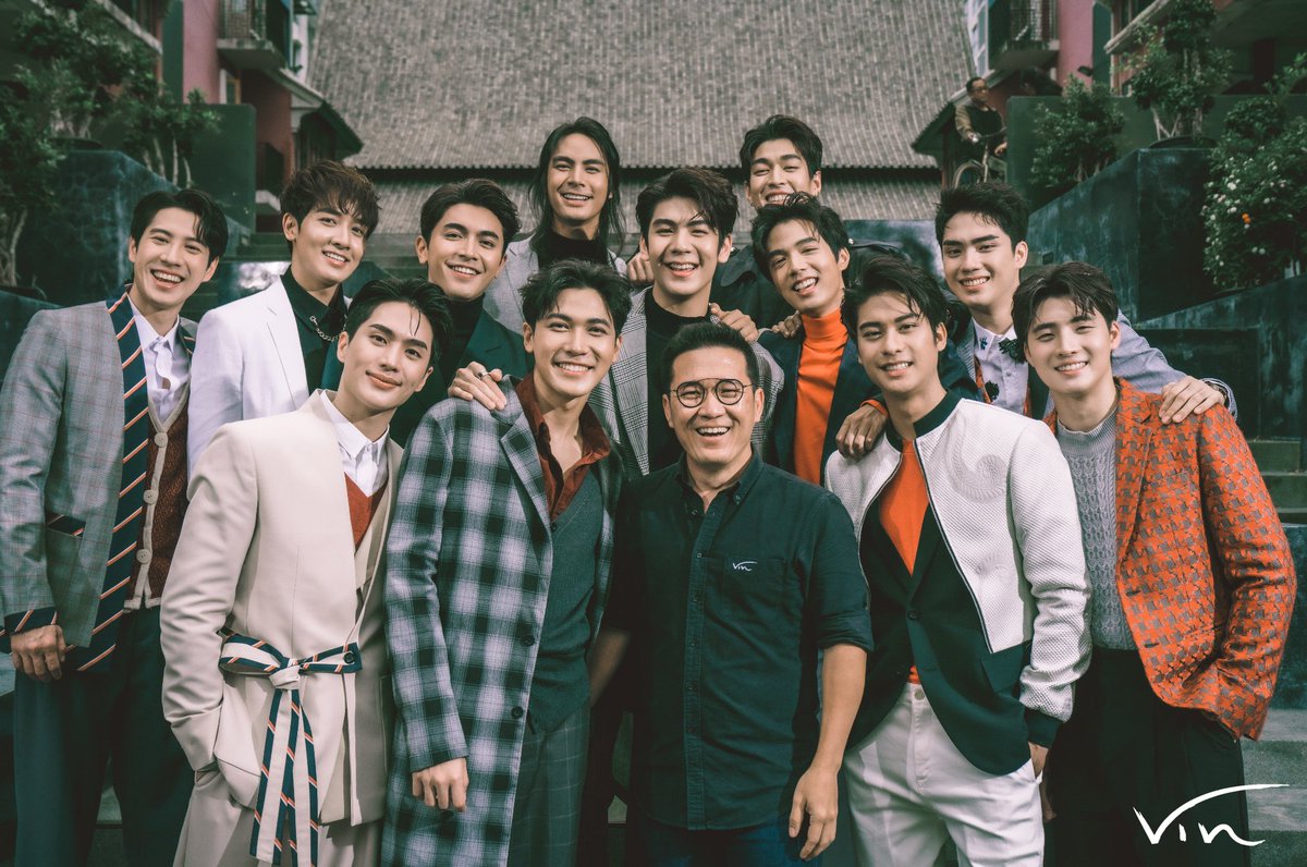 สุดปัง! ช่อง3 ส่ง 12 หนุ่มสุดฮอต “SUPERNOVA” ลงปฏิทินจีน ประจำปี 2564
m.facebook.com/story.php?stor…
[12 หนุ่มดาวรุ่ง : ภณ ณวัสน์, ไอซ์ ภาณุวัฒน์, อิน สาริน, ออกัส วชิรวิชญ์, จ๊อบ ธัชพล, กระทิง ขุนณรงค์, มีน พีรวิชญ์, ไบรท์ รพีพงศ์, ตี๋ ธนพล, ริว วชิรวิชญ์, กองทัพ พีค และ สมิธ ภาสวิชญ์]