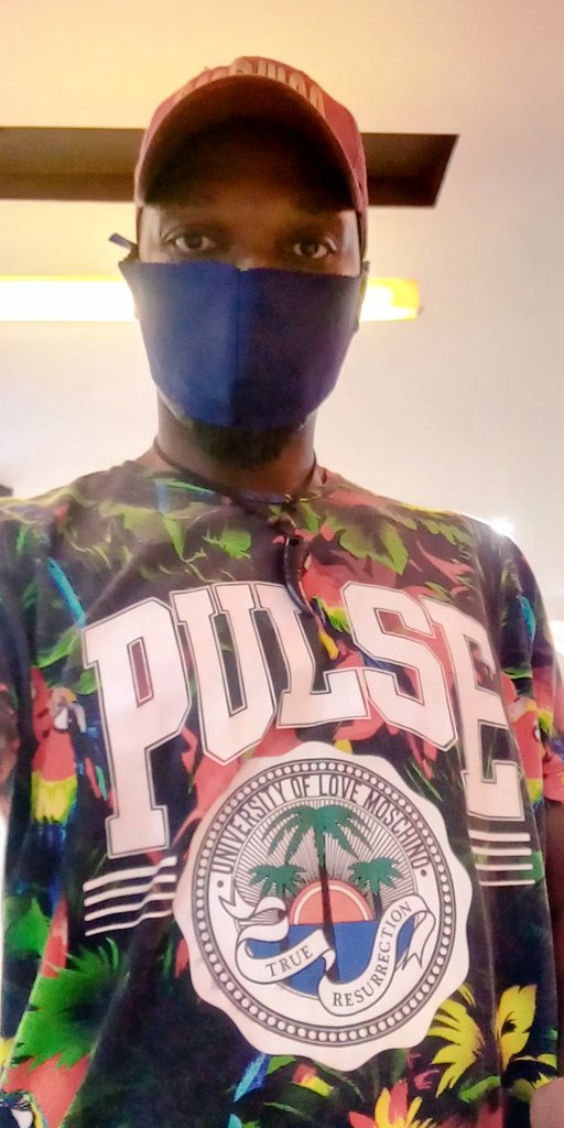 BaloDemola's tweet photo. I'm bored.
Who wants to hang out at the Surulere mall with me.
Please bring your vex money along incase this omo ghetto movie doesnt bang!
But i trust aunty @funkeakindele
Oma bang pa!
#omoghettothesaga
#omoghettothesagamovie
#enigmathick https://t.co/Zgxlt9YYdP