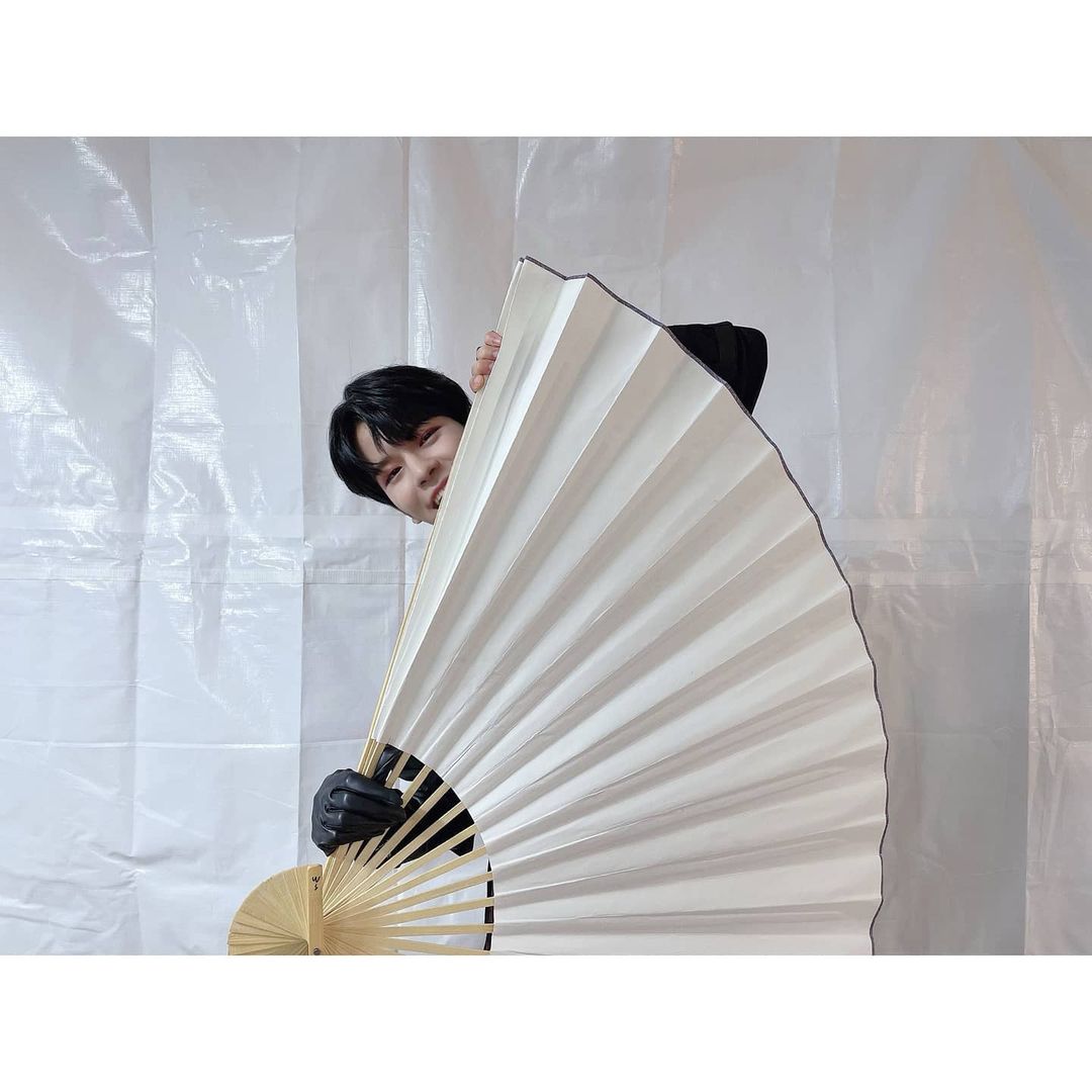 where's seungmin?                there he is!