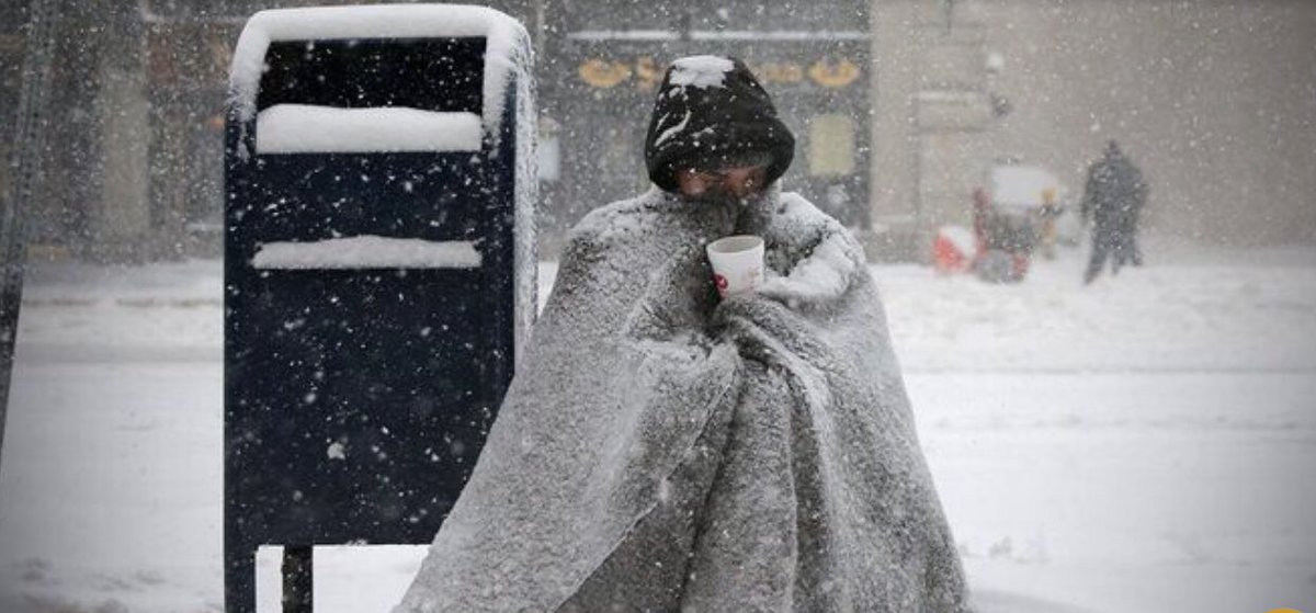 Vivir en la calle MATA. No mata el frío, mata la indiferencia e ineficacia del sistema de atención al #sinhogarismo.En toda España.
⚠️ larazon.es/comunidad-vale…
⚠️ farodevigo.es/gran-vigo/2021…
⚠️ diariovasco.com/sociedad/suces…
⚠️ portaldecadiz.com/cadiz-capital/…
⚠️amp.elmundo.es/madrid/2021/01…
¿HASTA CUÁNDO?