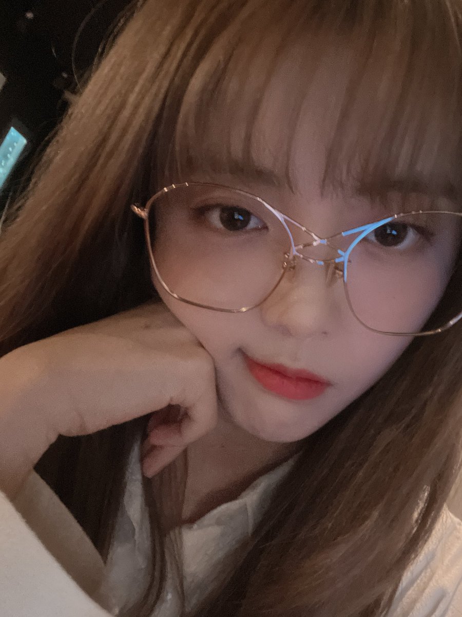 WekiMeki's tweet photo. 키링들 이제 어여 자자요!
오늘도 고생했어요💜
감기조심!!

#☁️ https://t.co/77SZDWHRW1