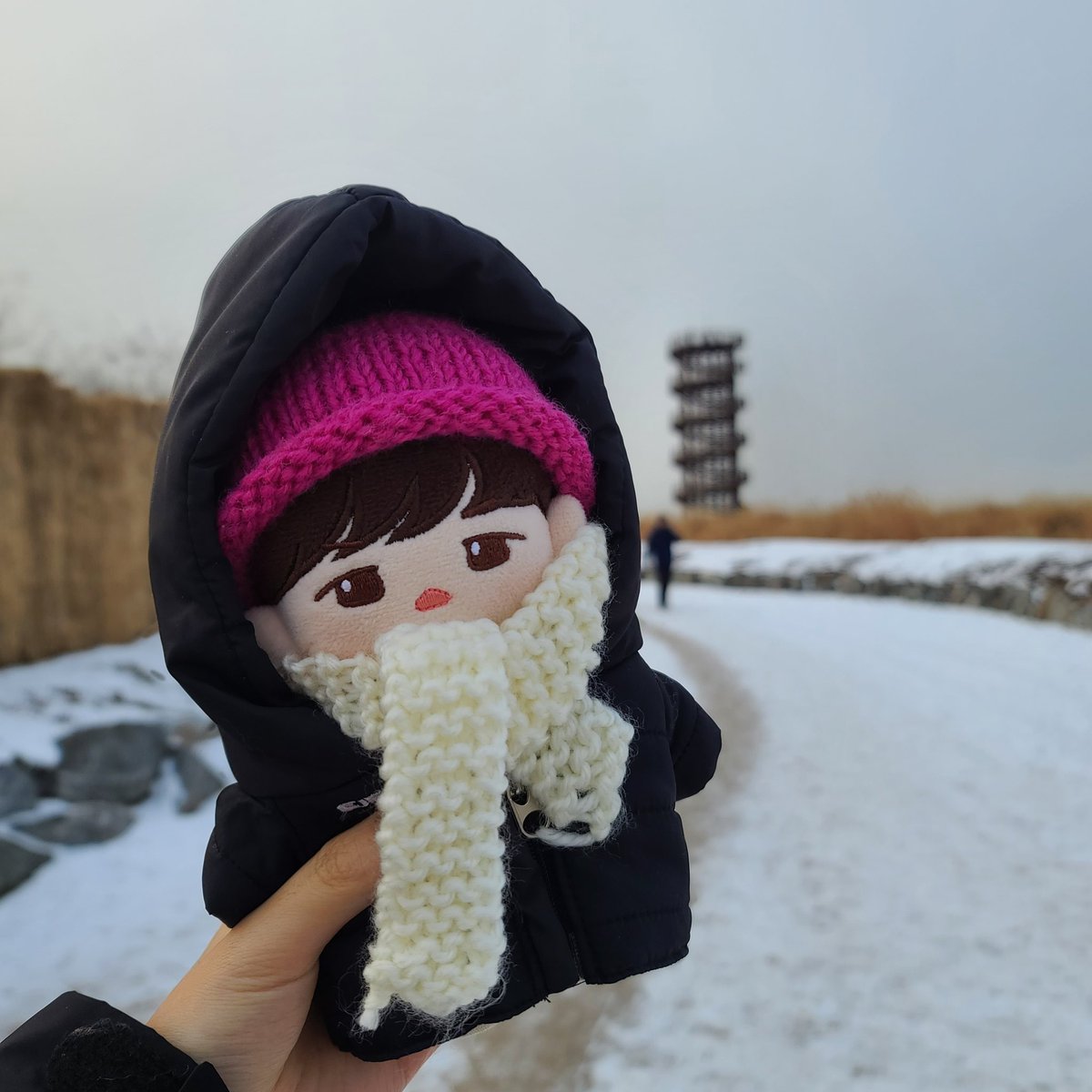 baenight510's tweet photo. 위끌레이 촬영지에 콧바람쐬러⛄☃️ https://t.co/dZVdOxjs4u