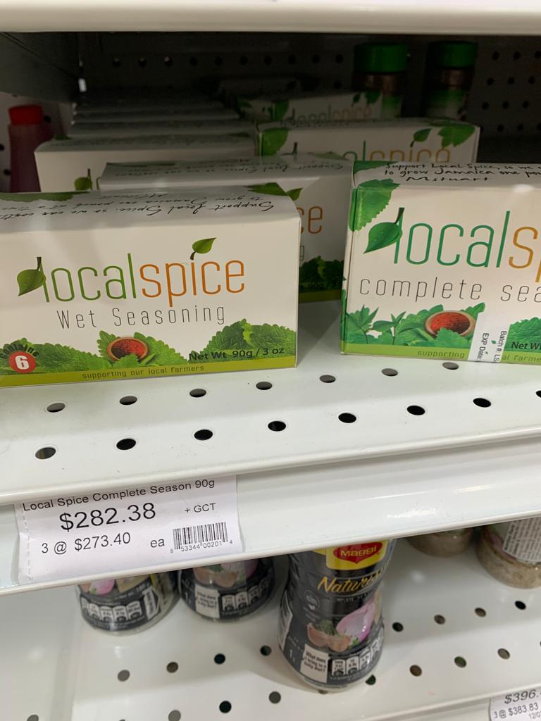 localspiceja's tweet photo. Local Spice Jamaica : Each box contains Six pouches each filled with 1 Tablespoon of Local Spice Seasoning.  This is a blend of natural spices including Scallions, Scotch Bonnet Peppers, Sea Salt, Garlic, Allspice and thyme. In one word #YUM. https://t.co/exFuxbZw7v