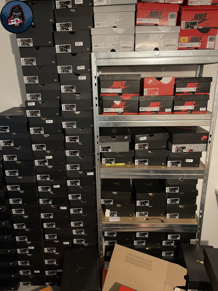 brickoko tweet media