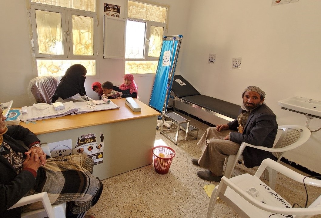 ARDYemens's tweet photo. Supply medical devices, equipment and furniture to Aishan Health Center - Jahran district - Dhamar Governorate.

https://t.co/rFokhreUlS

#ARD
#YHF https://t.co/1tfofHs2SI
