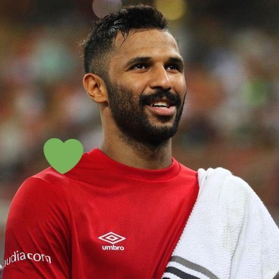 Ahmed_alshmrani's tweet photo. لاعليك ايها العملاق فـ( تلك) امتداد لما قبلها ثق ياصديقي ان الصواعق لاتضرب إلا القمم لم يخذلك العشاق يابطل ولم تخدلهم (كبير ياكبير)....
@mohadalowais https://t.co/vwGTJMj0aJ