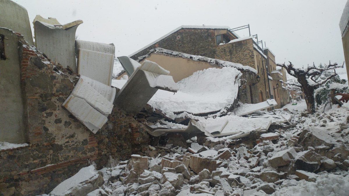 😢 Des del Celler Rendé Masdéu volem mostrar tot el nostre suport i tot el més sincer escalf als companys de <a href="/vallllach/">Celler Vall Llach</a>.

💪🏻 Companys, un cop més veiem com la natura s’ha revelat contra el vostre celler, i per això, també un cop més, es moment de que tots estem #alvostrecostat