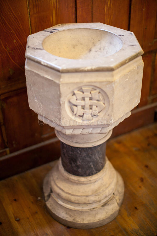 So: 1. Have you ever wondered why Christians worship on Sunday, rather than Saturday?And 2. If you've ever looked at baptismal fonts, you may have noticed that they're very often in octagonal shapes. Why is those things?