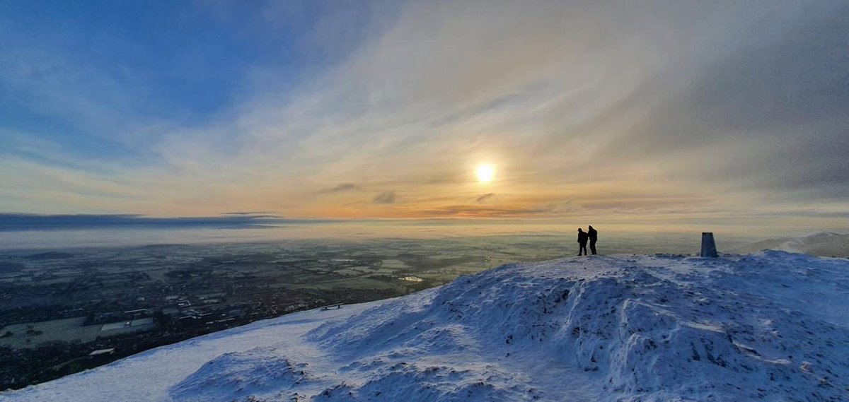 Dave Throup tweet media