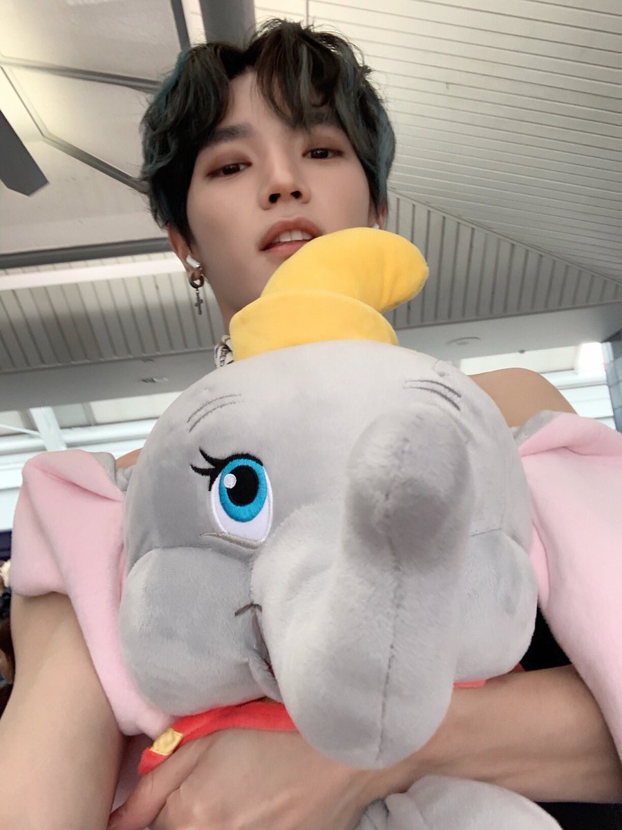 WriterKpop tweet picture