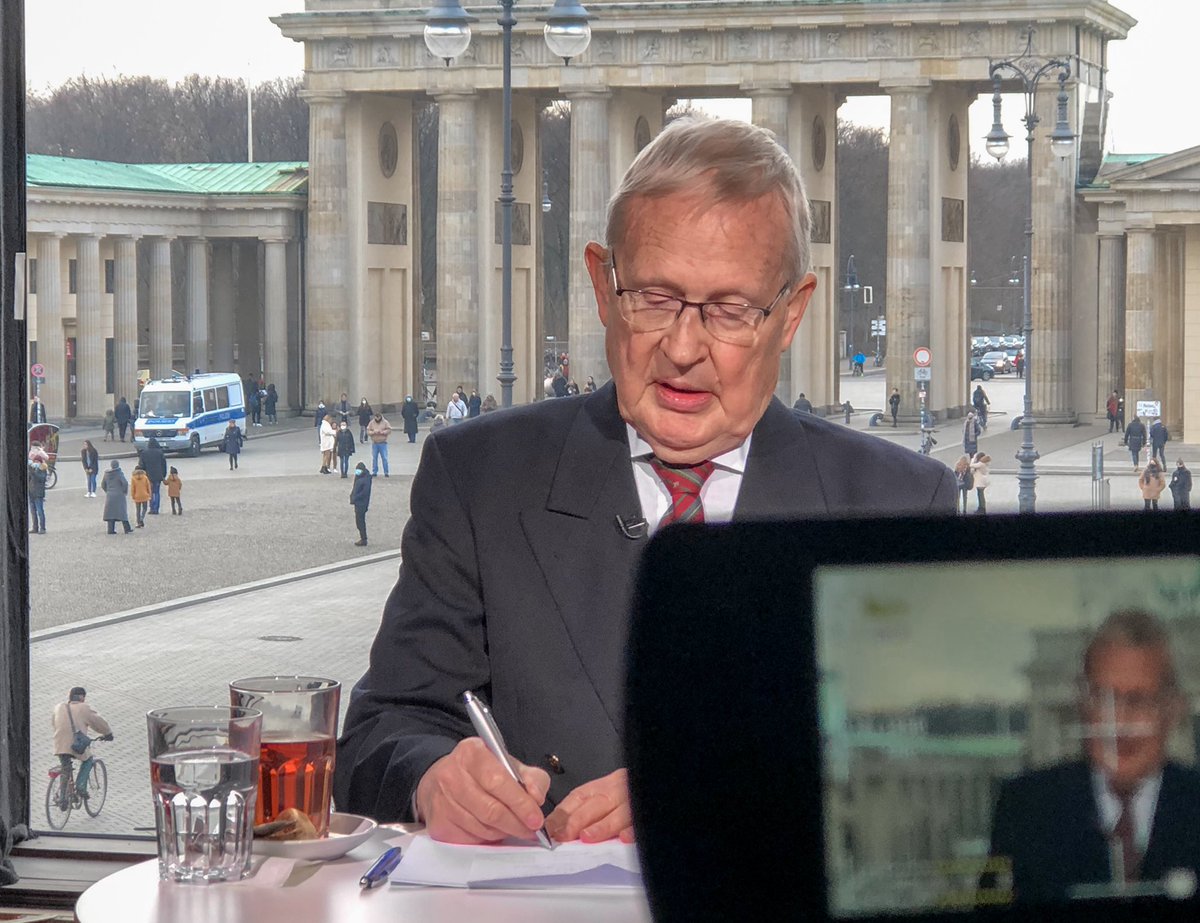 IHABerlin's tweet photo. Live from Berlin: Today Gunter Mulack was in our #tvstudio in Berlin for @AsharqNews Mulack is a former German ambassador and expert for different #news channels like DWArabic, Al Jazeera, BBC etc. Motto: Wait and see and his favourite dish: Middle Eastern foods 😉 #broadcast https://t.co/oLCrvpBwa9