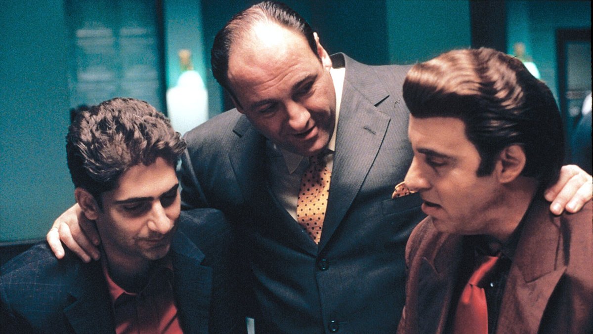 THRArchives's tweet photo. Today in 1999: 'The Sopranos' premieres on HBO — "an intricate tale of family and 'family'" https://t.co/yHuC21vPqb https://t.co/Vjubfkd75d