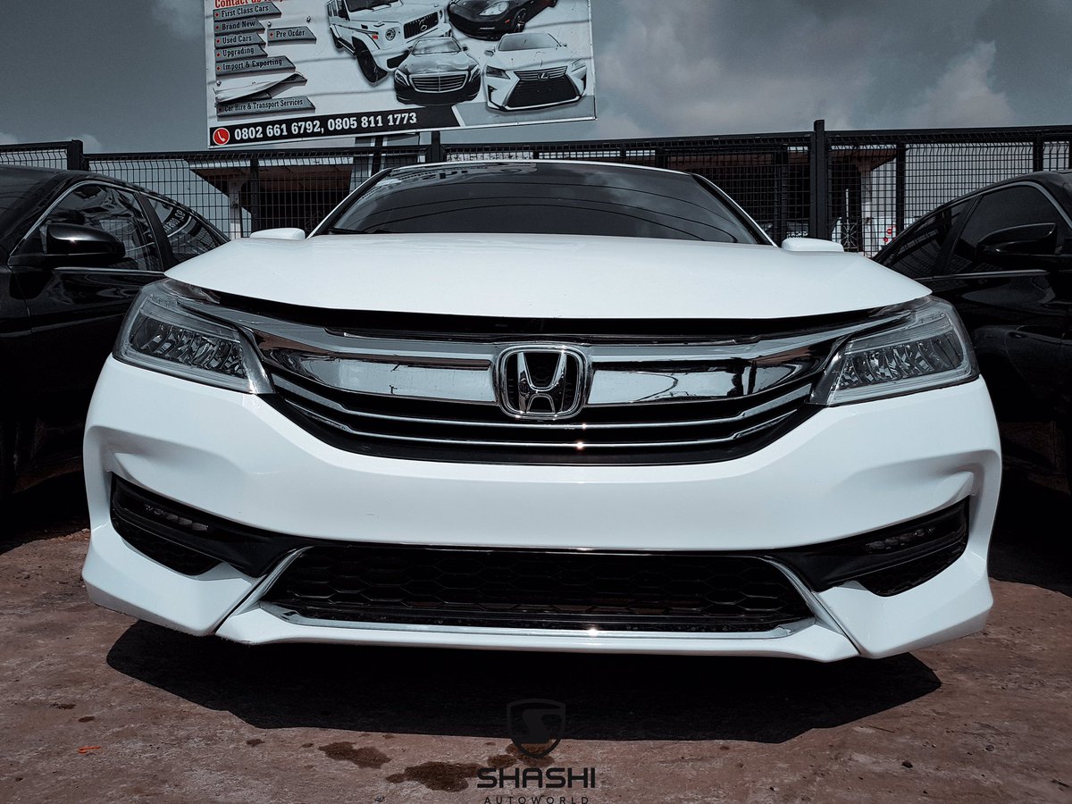 shashiautoworld's tweet photo. This white Honda Accord coupe is such a stunner!
.
.
This is 2014 model upgraded to 2017 just for you! https://t.co/P8fzJYb3DX