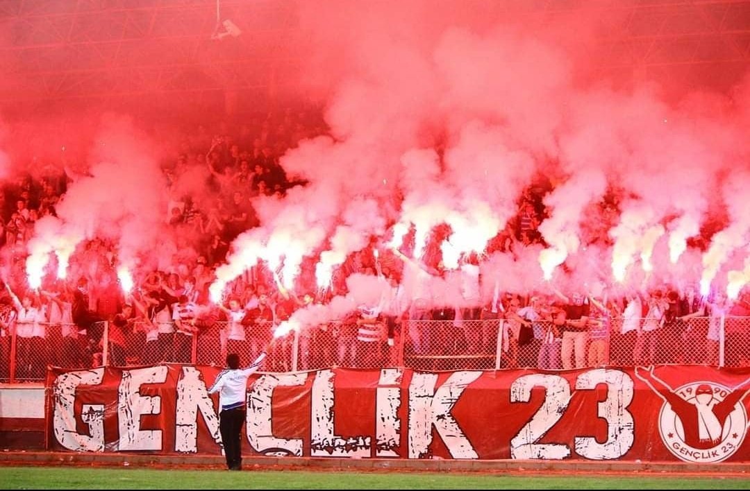 genclik23org's tweet photo. Yıllarca süren davamız için!
#ElazığsporTransferBekliyor https://t.co/ebSqGl0PFT