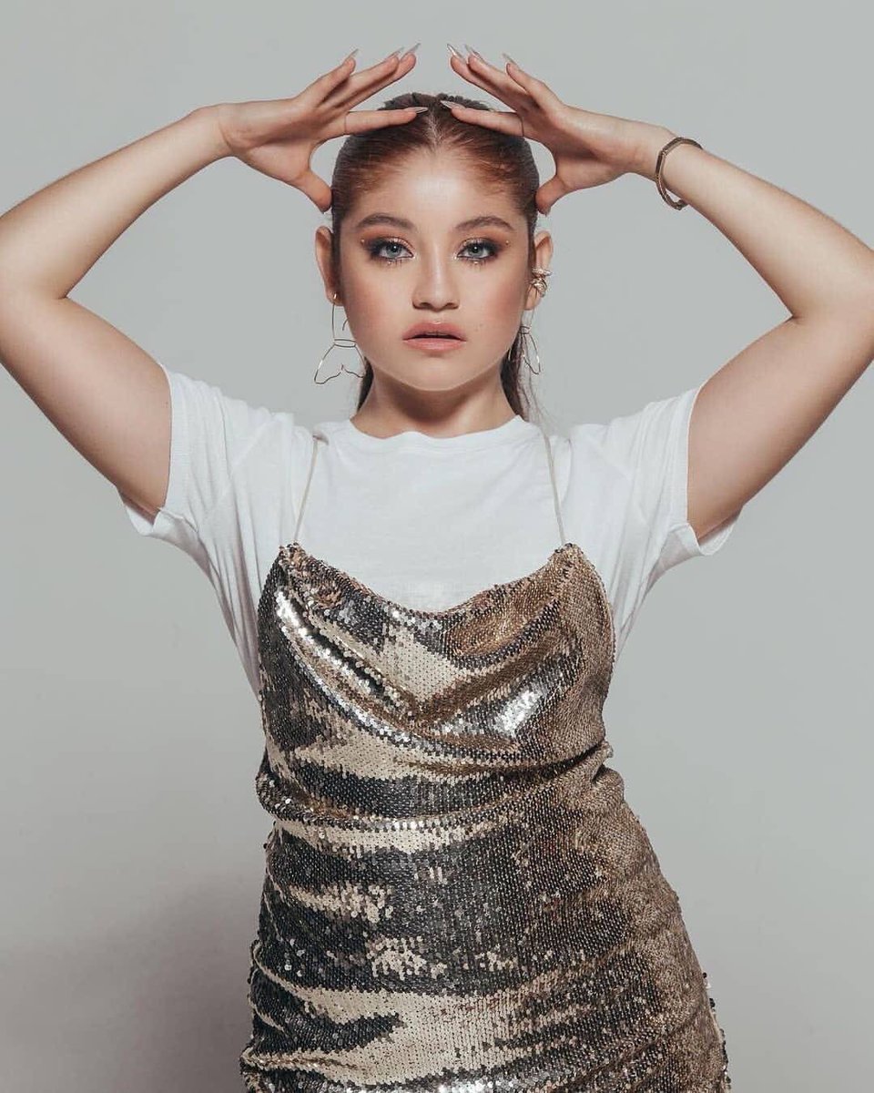 karolsdata tweet picture