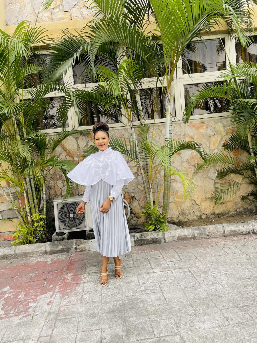 MillerBlisss's tweet photo. Happy Sunday Pals❤️ https://t.co/6WFTnJBNdY