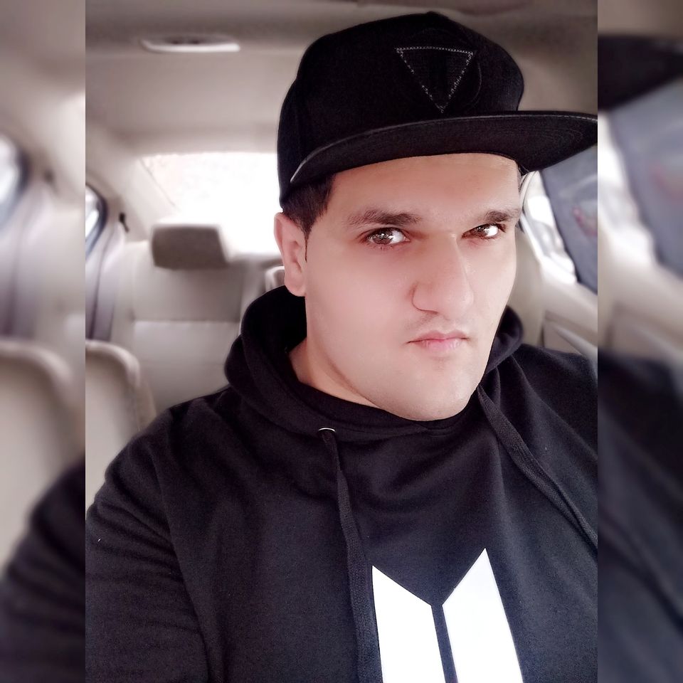 OsmanKhanOzzy's tweet photo. I wanna thank my Dad for all above everything &amp; I wanna thank me for everything I believed/ believe in what I do. I wanna thank me for all the decisions I make. I wanna thank me for doing maths socially basically actually literally. I wanna thank me for having no breaks #KHAN https://t.co/ih3tPry0vc
