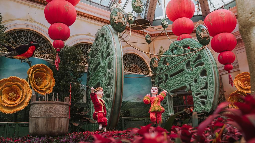 Bellagio Las Vegas on X: Our Conservatory is in between exhibits this  week, but we're still swooning over all of last year's displays. Share your  favorite Conservatory moments below.  / X