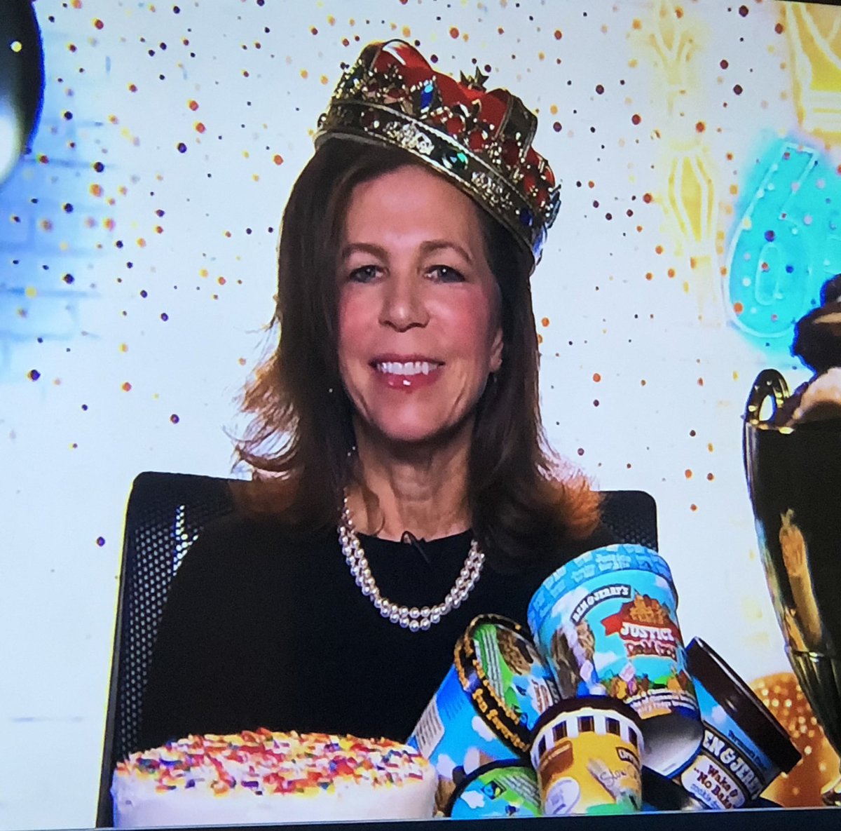 Shell_Alvarez's tweet image. Congrats @AmyTrask #TOPS