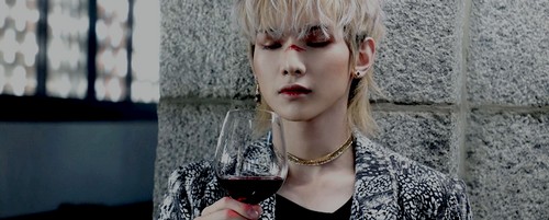 ❝ i may not be part of the behavioral analysis unit, but i can tell that you're lying.  so spare me your lies and tell me the truth. ❞

     -  criminal minds oc.
     -  mature themes.
     -  ships with chem.
     -  treads below.