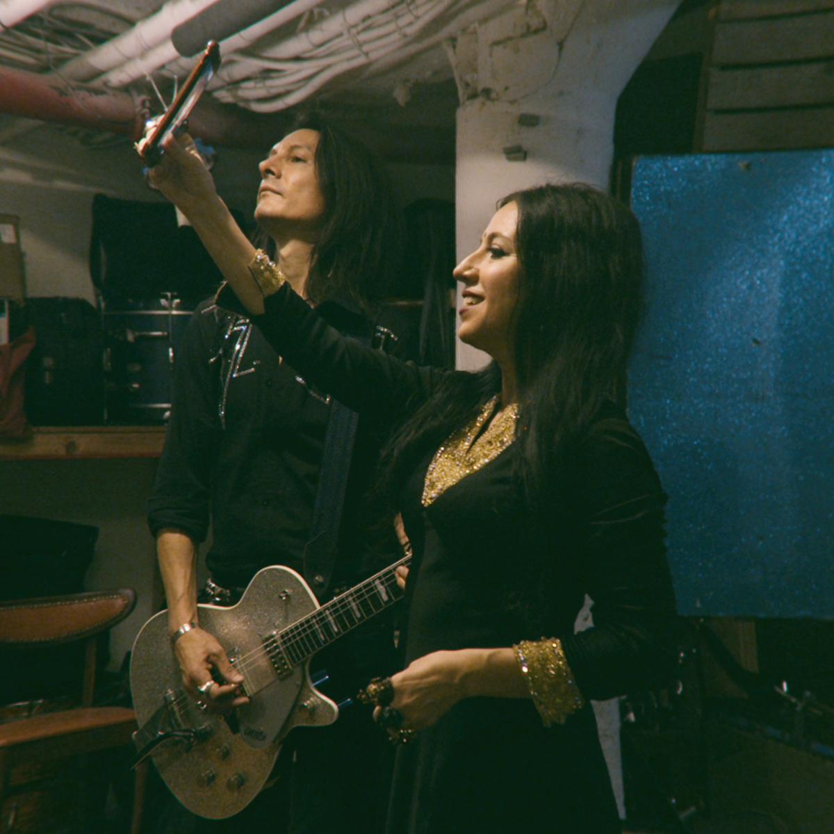 vajratemple's tweet photo. Just a little behind the scenes from our Sever The Tie video. Our new album Irkalla drops this Friday Jan 15. Pre-orders are up at our $hop on our website: https://t.co/ahfU0sjKUR

#vajra #vajratemple #vajraofficial #newmusic #alternativemetal #altmeta https://t.co/bPGtEDUOMh