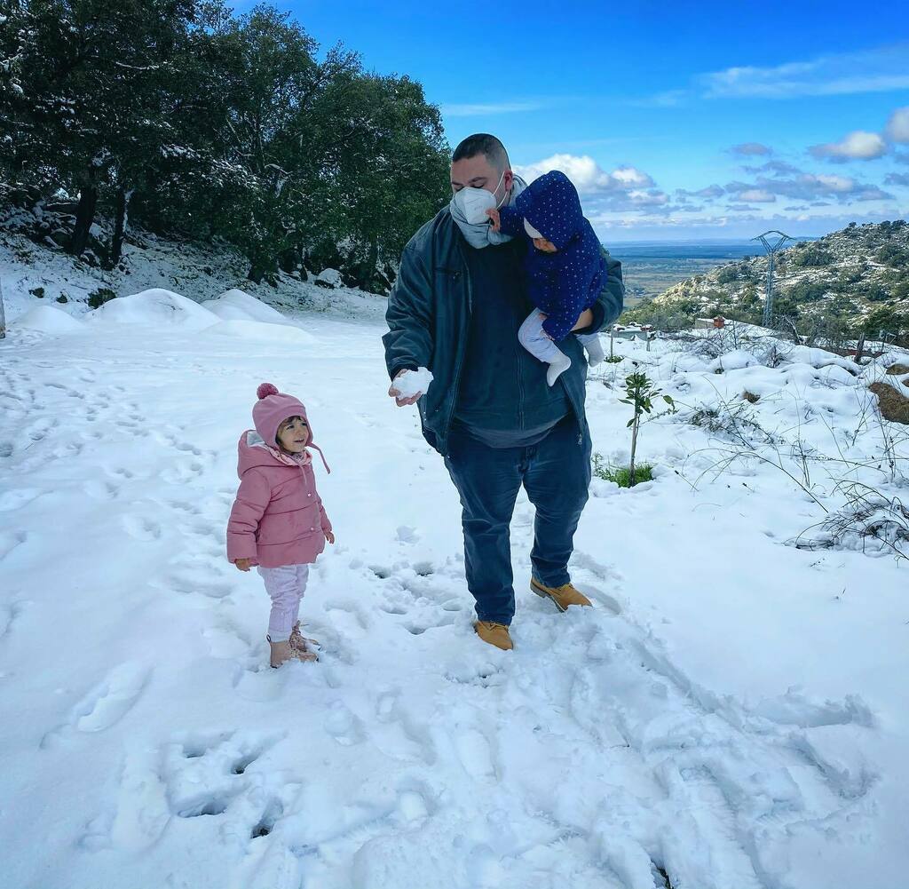 Con las dos mejores cosas que he hecho en mi vida, os quiero <a href="/leia/">Leia Scofield is not here</a>.deluxe <a href="/mia/">Hater the Sprit</a>.deluxe_ instagr.am/p/CJ3zBSwjOJn/