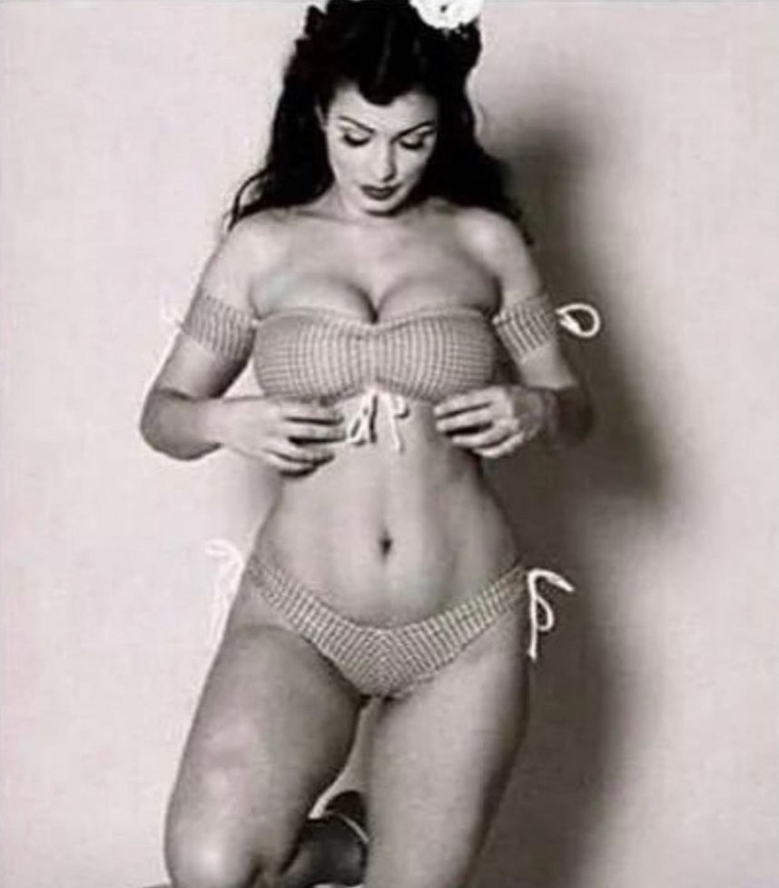 CauseWereGuys's tweet photo. Time magazines definition of a perfect body in 1955 https://t.co/HFyilvHeNj