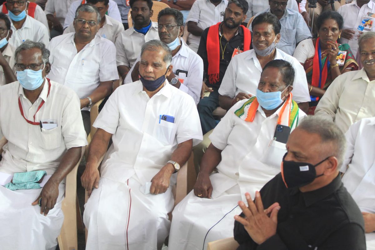 VNarayanasami's tweet photo. #GoBackKiranbedi
#GoBackbedi
#SavePuducherry
#Moditakebackbedi
#pyhatesBedi
#Puducherry https://t.co/cfemH39IuR