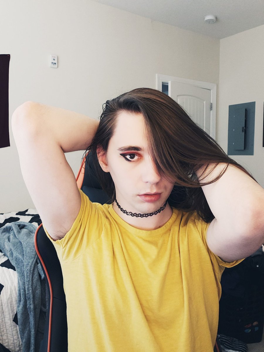 Dhargo on X: I'm feeling like a very sleepy elf. #makeup #femboy #cat  t.coXZ8UEEeKap  X