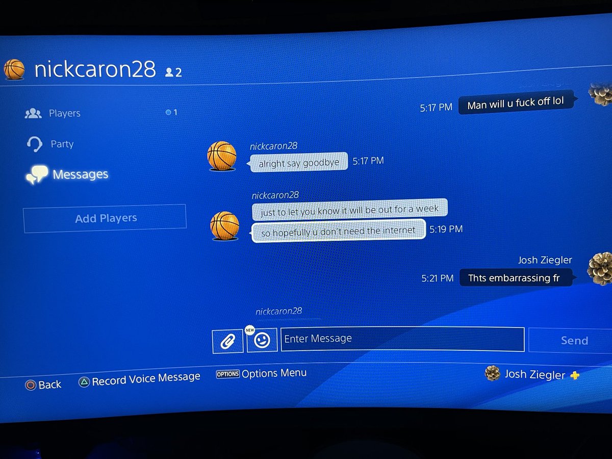 JoshZieglerr's tweet photo. WHOS MANS IS THIS😂he down bad https://t.co/5h1pHUyVaU