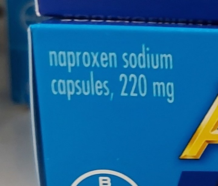 matttomic's tweet image. If you had two product lines, your original version and a premium "Back &amp;amp; Body Pain" version, you'd assume some medical difference, some added active ingredient?

lol surprise they are perfectly identical products with literally no difference in ingredients