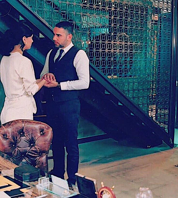 SaliRosa4's tweet image. You may hold my hand for a second but you hold my heart forever 😍😍
#AzFer💕#Vuslat💫
#DevrimÖzkan🌸
#KadirDoğulu