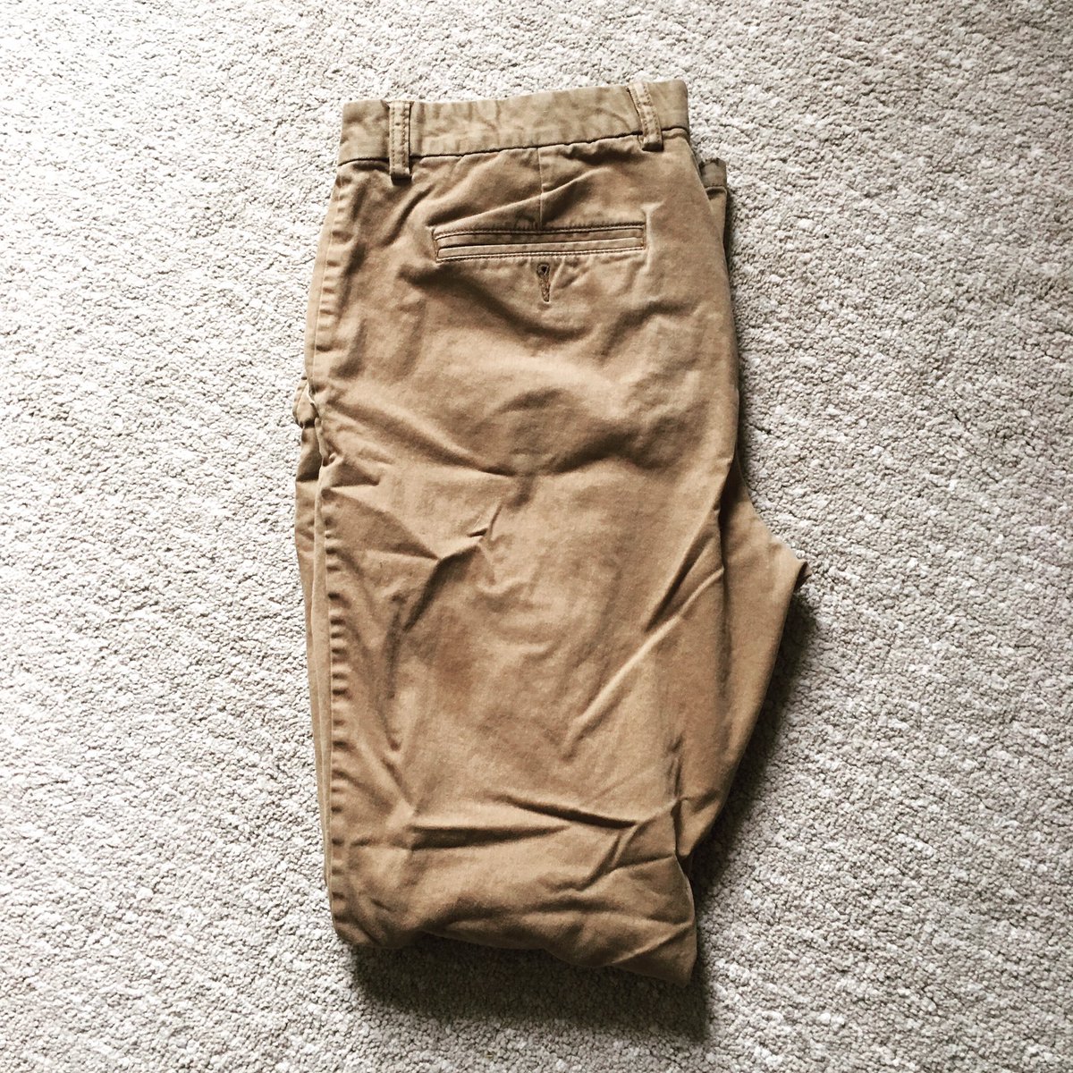 BeAMadeMan's tweet photo. ❄️cold weather khakis

#khakis by @oldnavy 

#pants #khaki #khakistyles #oldnavy #beamademan https://t.co/1dmiyh4JSI