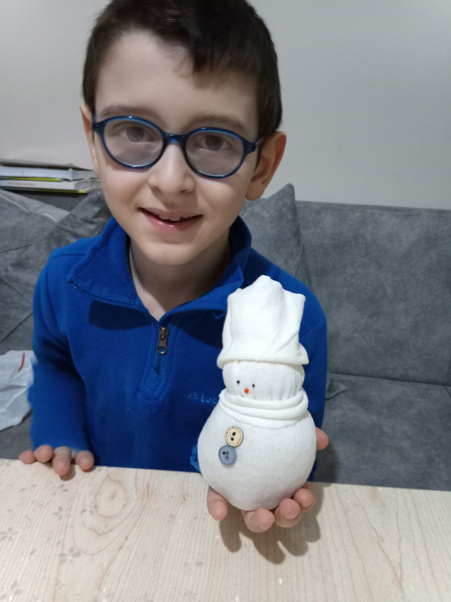 Kardan adam etkinliğimiz Kerem Caniklioğlu 3/B sınıfı @HalkalIlkokulu <a href="/ReyhanGomleksiz/">Reyhan Gömleksiz</a> teşekkür ederiz hocam