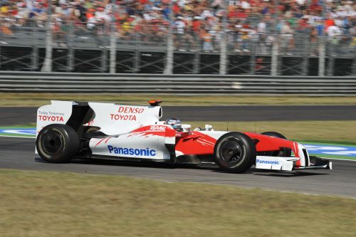 MidSchumacher's tweet photo. Toyota
18. @RedBullnt #MM18
70. @The12thdetor #SN70
Reserve: Crash Master
The Japanese team has been stuck in third for four years in a row, with the same successful lineup will 2009 finally be the year where they can continue their progress up the order? https://t.co/cRTBrvZAm6