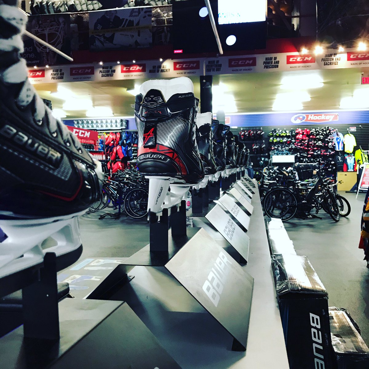 FrontRowSport's tweet photo. Row of Wheels! Your skate needs can be taken care of curb side by our experts! Click or call us for the #bestserviceintown ! πβΈ @bauergoalie @bauerhockey https://t.co/ycrM6NmeKb