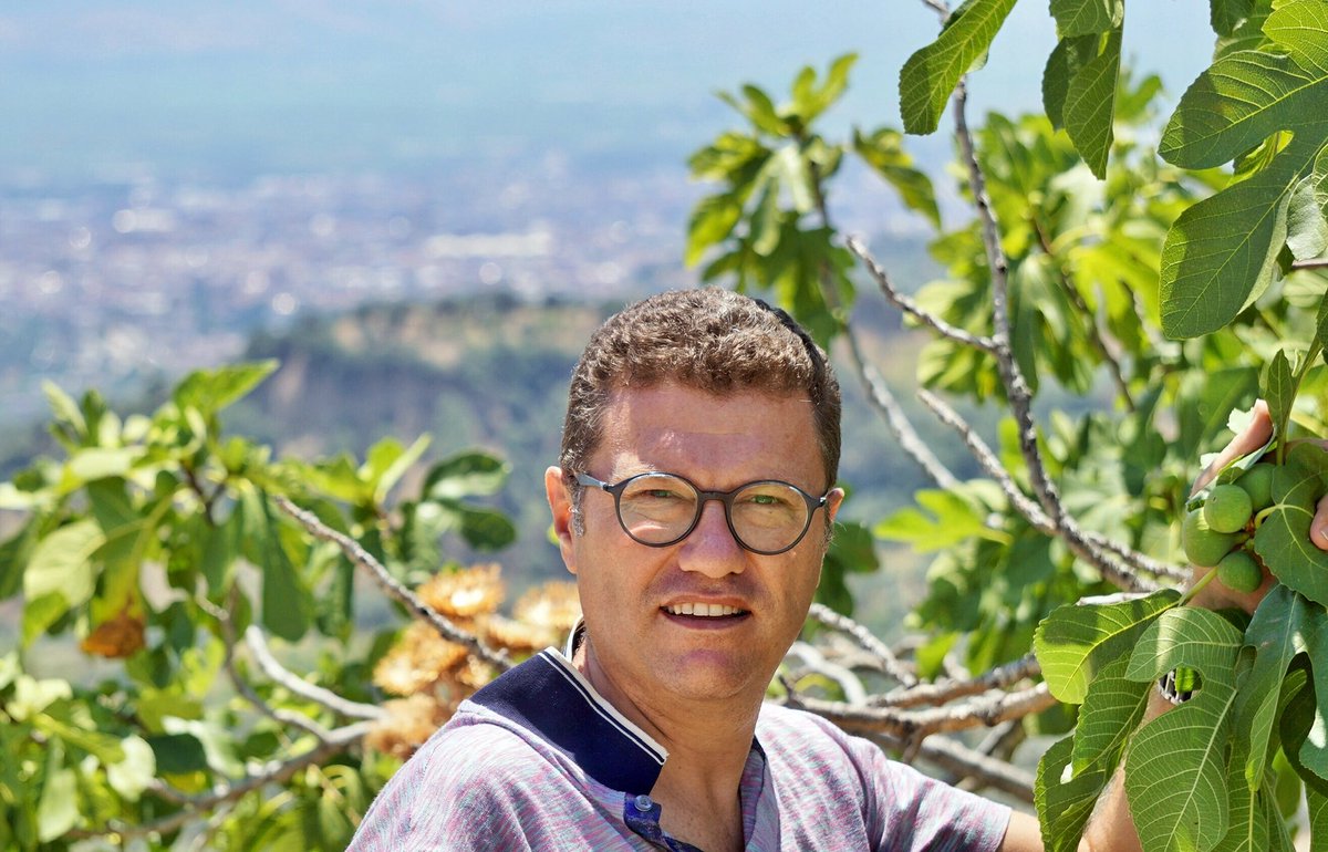 bilgekeykubat's tweet photo. Tarımsal üretimin olduğu heryerde beni görebilirsiniz.
Eğer sizin orada da tarımsal üretim varsa sizinle de birgün mutlaka karşılaşabiliriz.
#dryfig #fig #kuruincir #apelasyon
#ziraatmühendisi #tarımvegıdainfluencerı #bilgekeykubat https://t.co/Lh4g9EEpLX