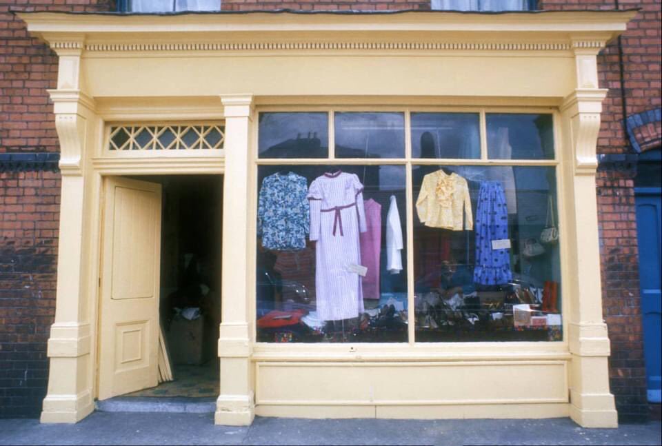 Dublin in 1974, a thread.We don't know who took these superb photos and would welcome any info. PS: This is one long thread.