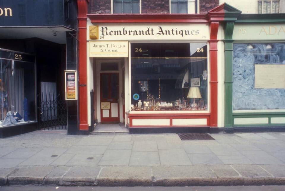 Dublin in 1974, a thread.We don't know who took these superb photos and would welcome any info. PS: This is one long thread.