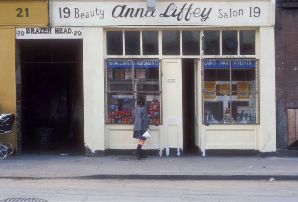 Dublin in 1974, a thread.We don't know who took these superb photos and would welcome any info. PS: This is one long thread.