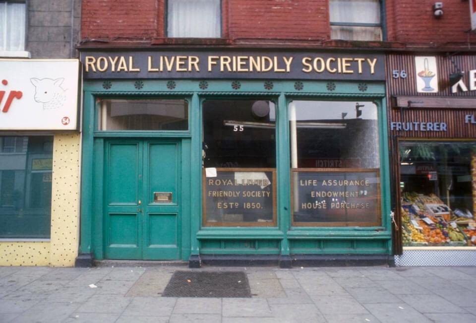Dublin in 1974, a thread.We don't know who took these superb photos and would welcome any info. PS: This is one long thread.