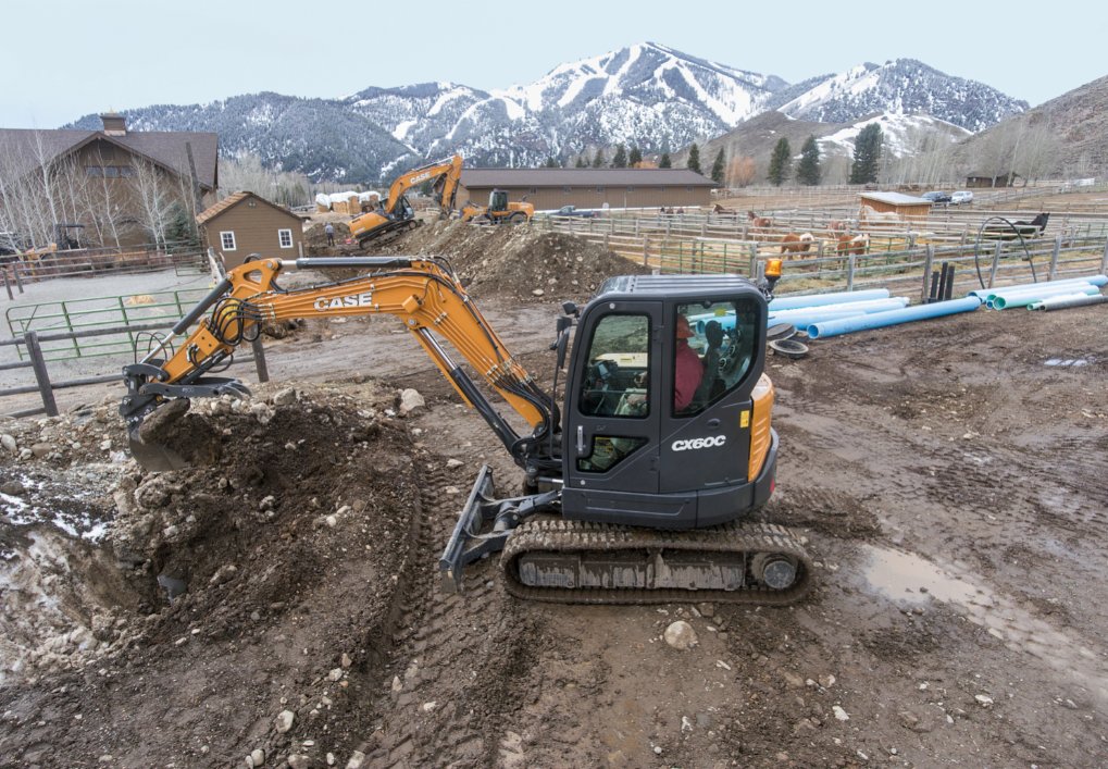 CaseCE's tweet photo. CASE Mini Excavators β Small, but mighty. https://t.co/4H5R1a7A8u #CX60C #casece https://t.co/dc3uzmCfH1