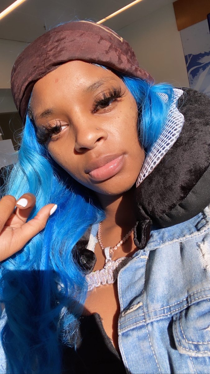 Dim3ond's tweet image. Put some Ice on My Heart to heal the Pain 🥴 Catching ✈️ Stay in your Lane 💎 #CEO of TheDim3collection ‼️